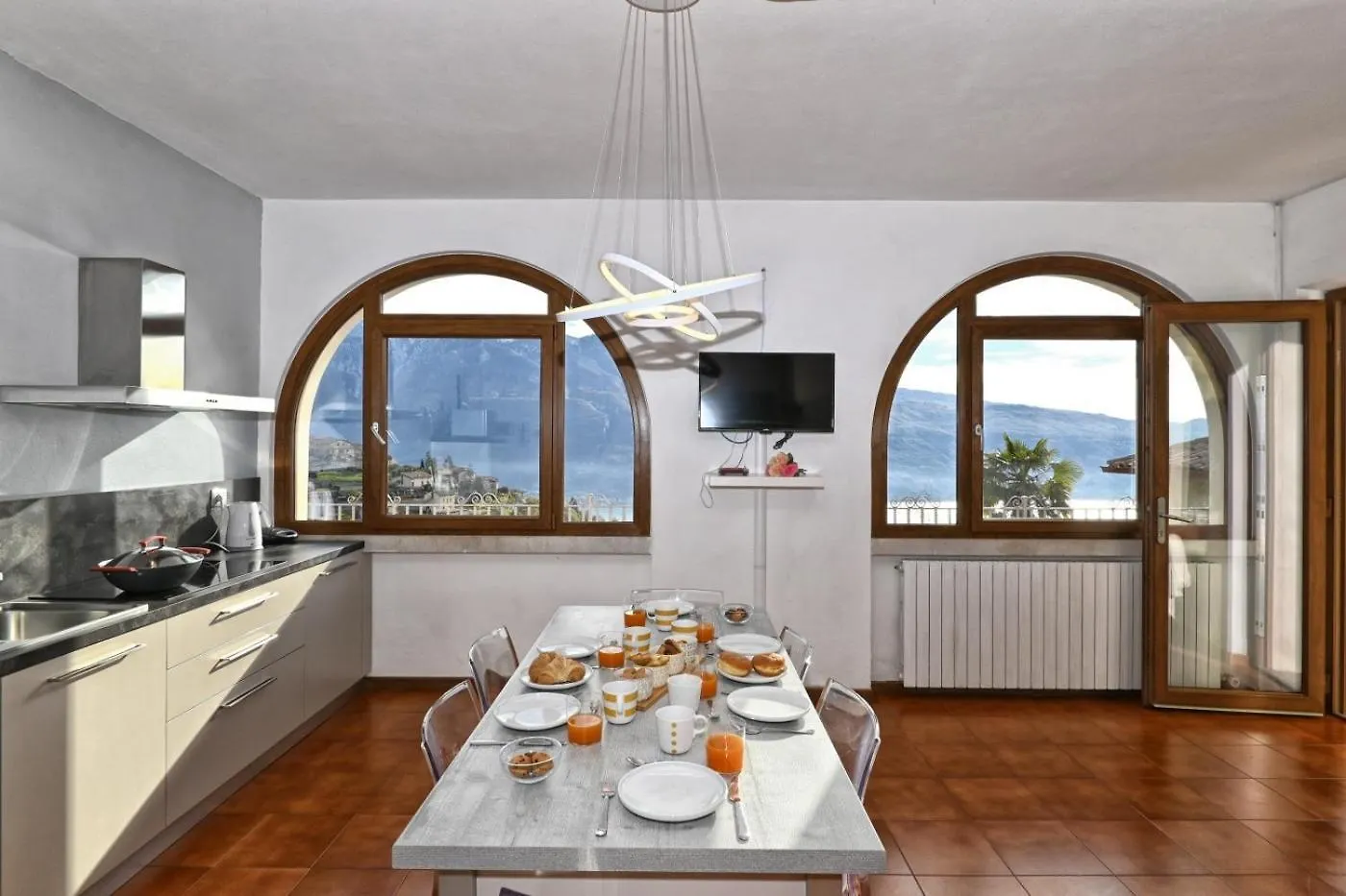 Appartamento Armonia - Theater Home Tignale 0*,  Italy